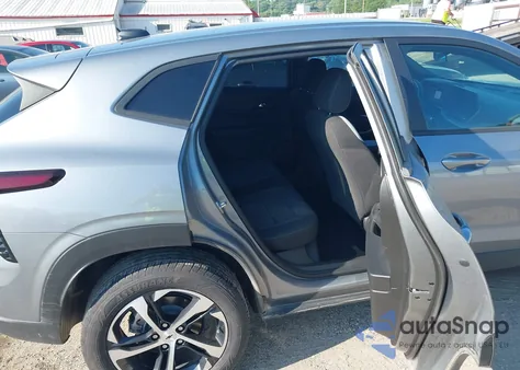 2024 Chevrolet Trax Fwd Lt z USA, uszkodzony, nr VIN KL77LHE24RC237419